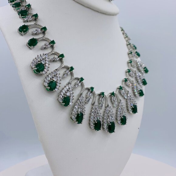 Necklace and earring set, 18 K white gold over solid silver, lab emeralds, NWOT - Picture 4 of 11